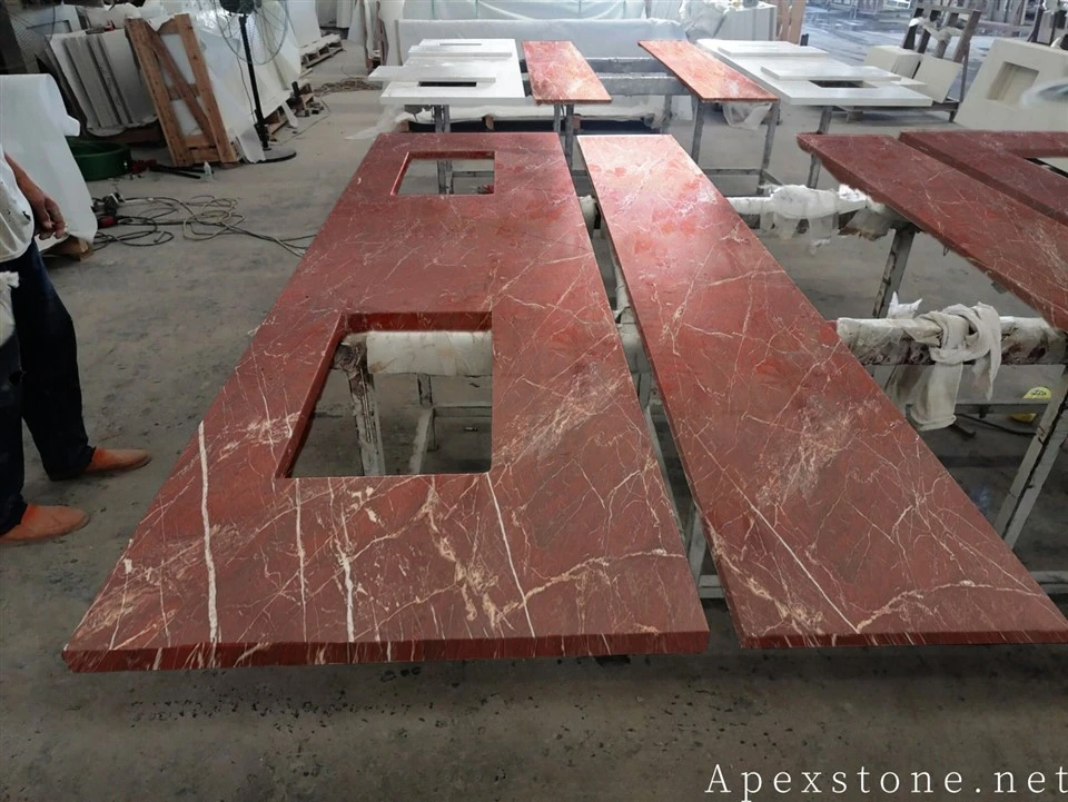 Rosso_Fiorentino_Quartzite_countertops_2_262